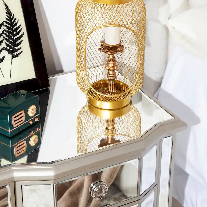 Comodino/tavolino da salotto con 3 cassetti in vetro a specchio, color argento, stile glamour per camera da letto